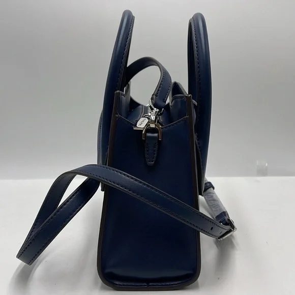 MICHAEL KORS
Gabby Small Faux Leather Satchel
COLOR NAVY
NWT - Picture 8 of 16